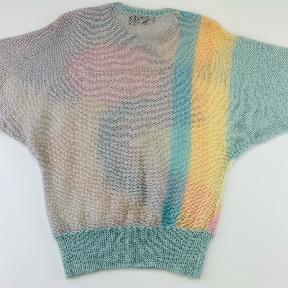 80s Vintage pastel mohair sweater womens Medium round neck abstract - Picture 7 of 9